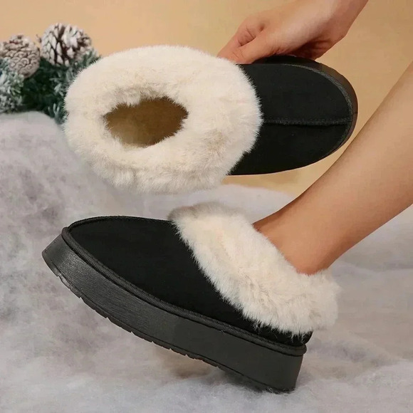 Black Casual Women's Suede Shearling Ankle Moccasins - Picture 6 of 9